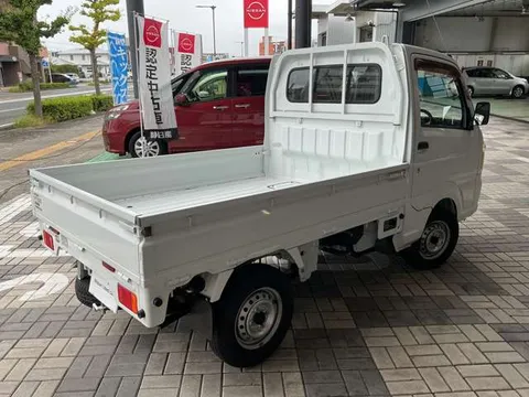 Nissan Clipper Truck