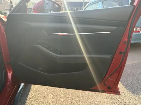 Mazda MAZDA3 Fastback