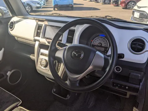 Mazda Flair Crossover