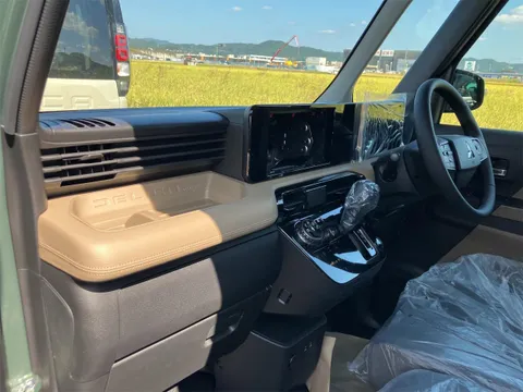 Mitsubishi Delica Mini