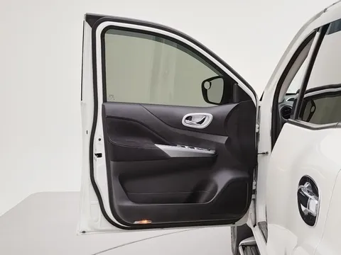 Nissan Terra