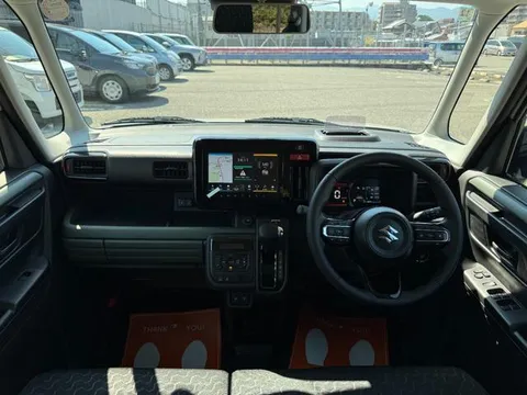 Suzuki Spacia Gear