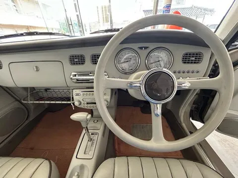 Nissan Figaro