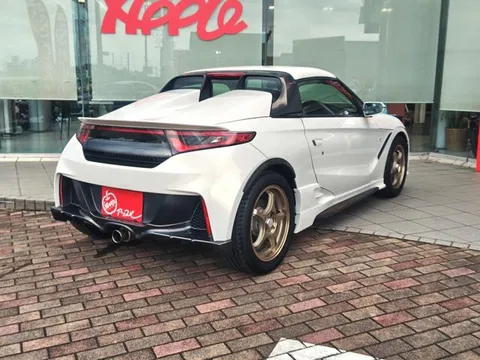 Honda S660