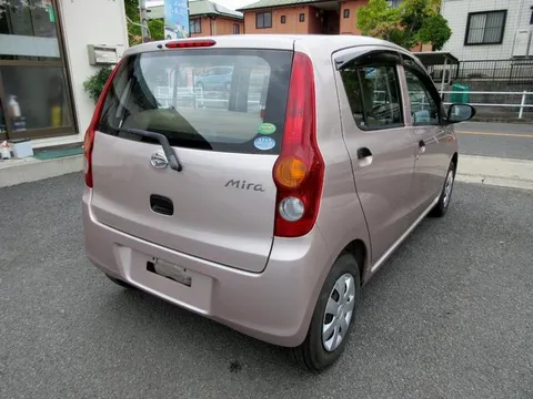 Daihatsu Mira