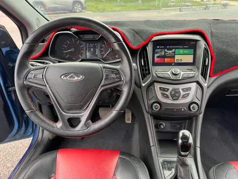 Chery Arrizo 5