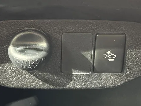 Toyota Yaris (Vitz)