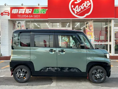Mitsubishi Delica Mini