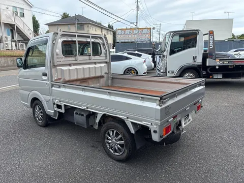 Nissan Clipper Truck