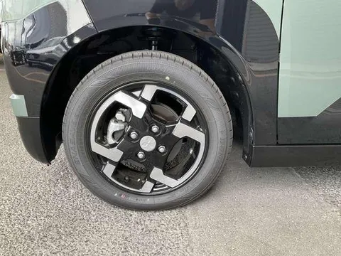 Mitsubishi Delica Mini
