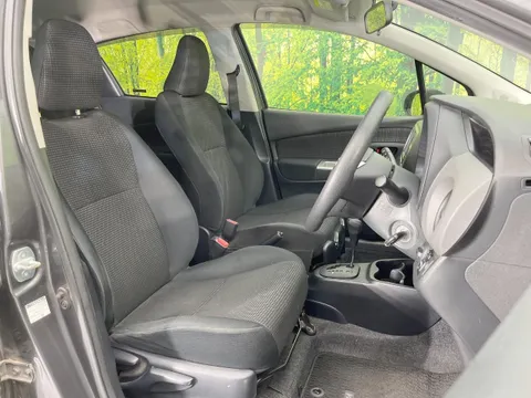 Toyota Yaris (Vitz)