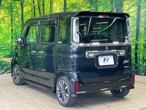 Suzuki Spacia Custom