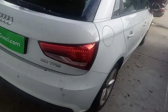 Audi A1