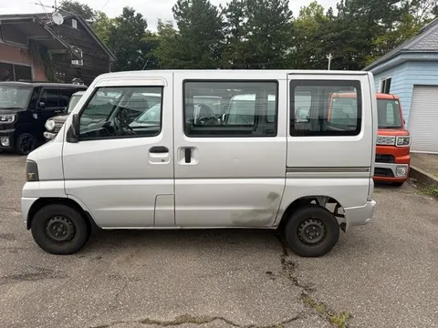 Mitsubishi Minicab Van