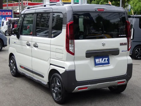 Suzuki Spacia Gear