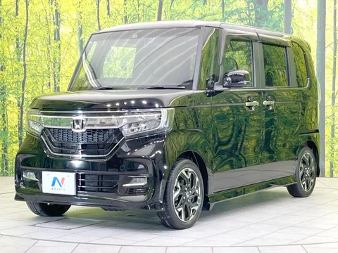 Honda N-BOX Custom