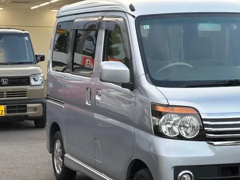 Daihatsu Atrai Wagon