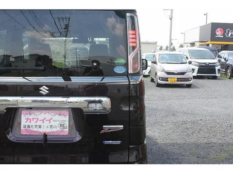 Suzuki Spacia Custom