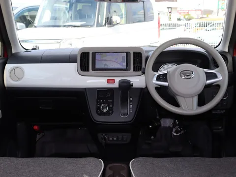 Daihatsu Mira Tocot