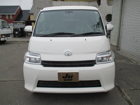 Toyota TownAce Van