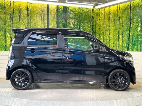 Honda N-WGN Custom