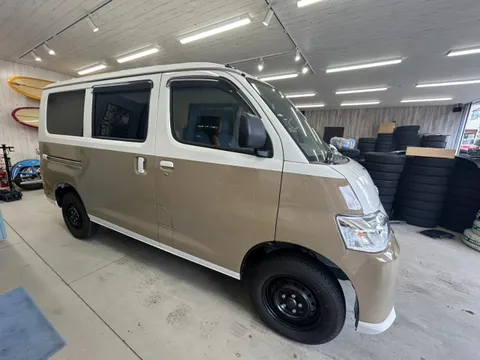 Toyota TownAce Van