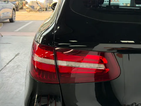 Mercedes-Benz Mercedes-Benz GLC