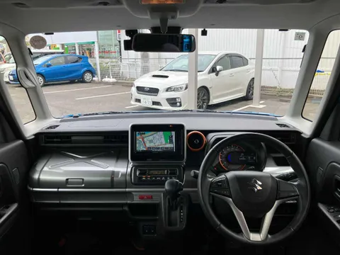 Suzuki Spacia Gear