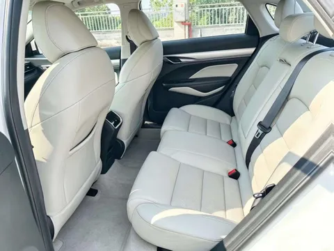 Geely Binrui