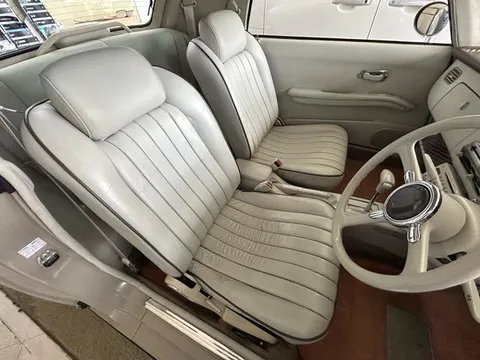 Nissan Figaro