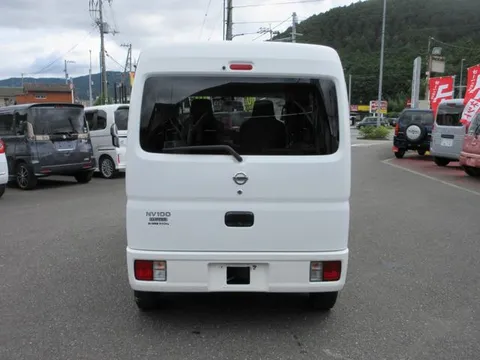 Nissan Clipper
