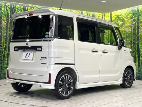 Suzuki Spacia Custom