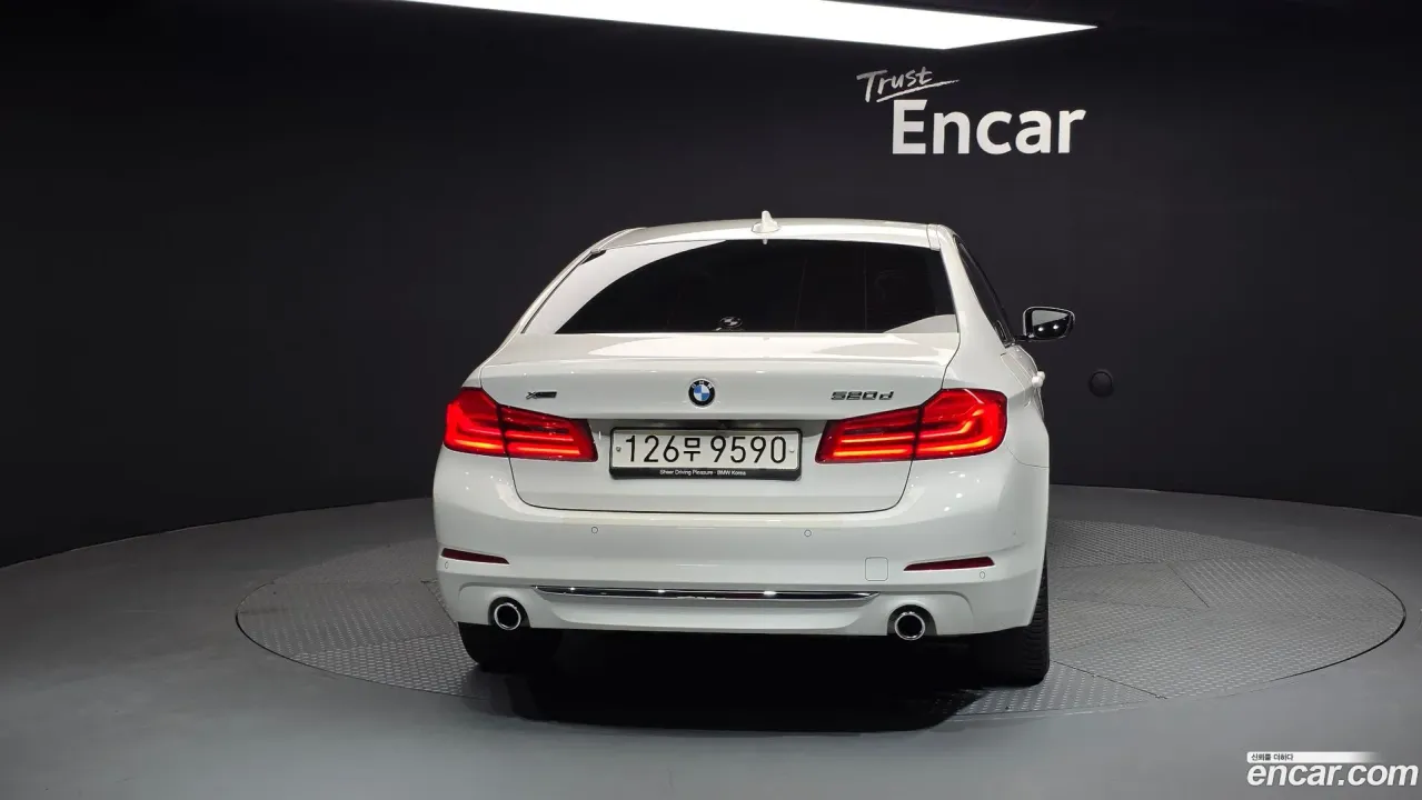 BMW 5-Series