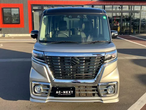 Suzuki Spacia Custom