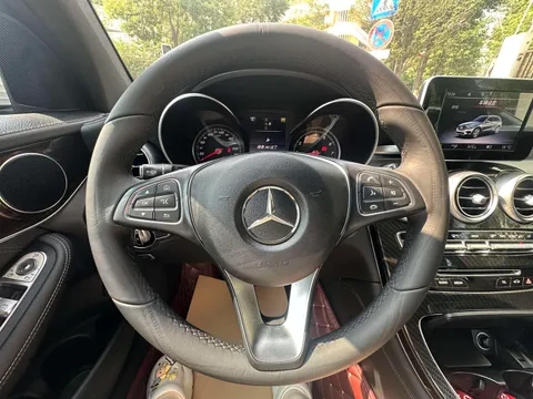Mercedes-Benz Mercedes-Benz GLC