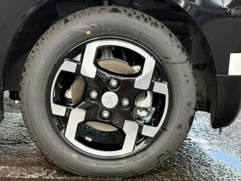 Mitsubishi Delica Mini