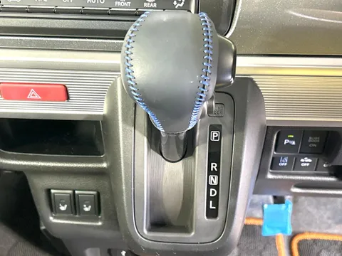 Suzuki Spacia Gear