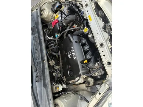 Toyota Yaris (Vitz)