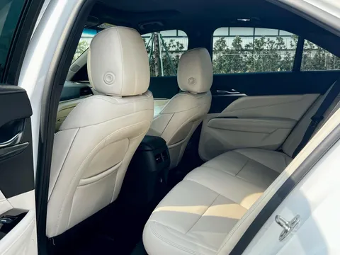 Cadillac CT4