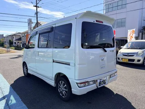 Daihatsu Atrai Wagon