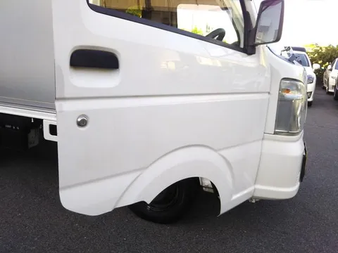 Nissan Clipper Truck