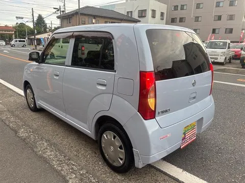 Nissan Pino
