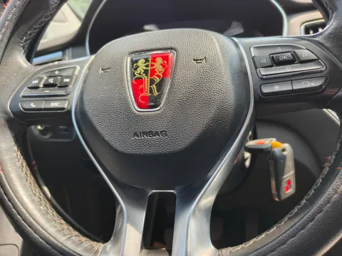 Roewe RX5
