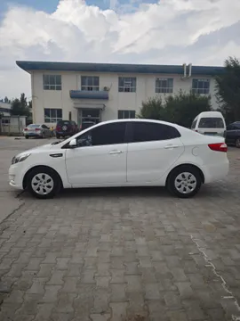 Kia K2