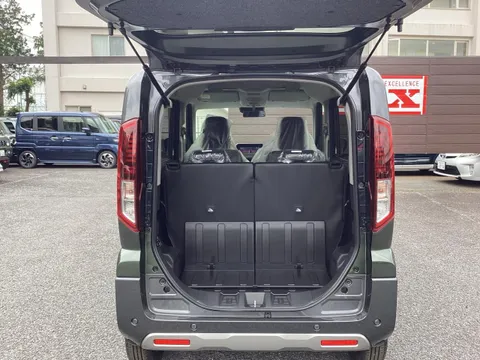 Suzuki Spacia Gear