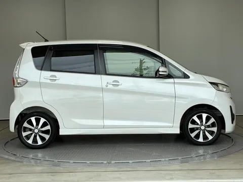 Mitsubishi eK Custom