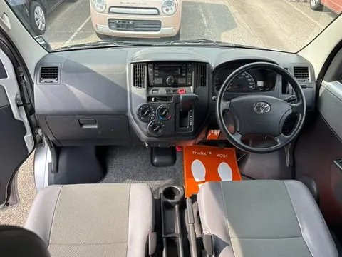 Toyota TownAce Van