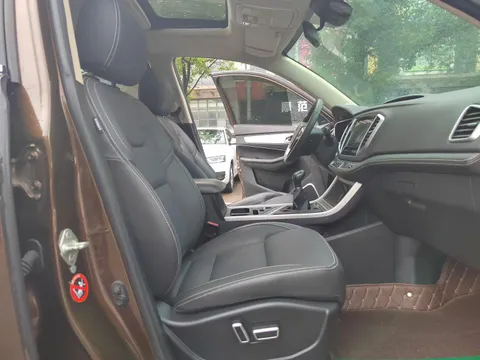 Geely Vision X6