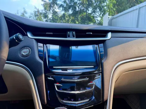 Cadillac XTS