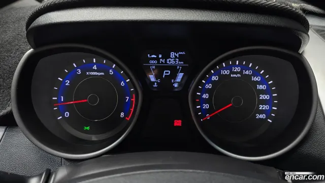 Hyundai Elantra (Avante)